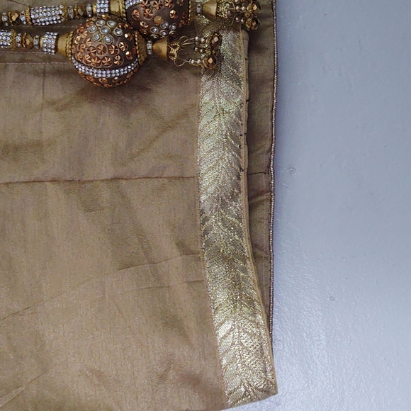 Indian Choli Crop Top Embroidered  Embellished Handmade sz Small - Picture 11 of 17